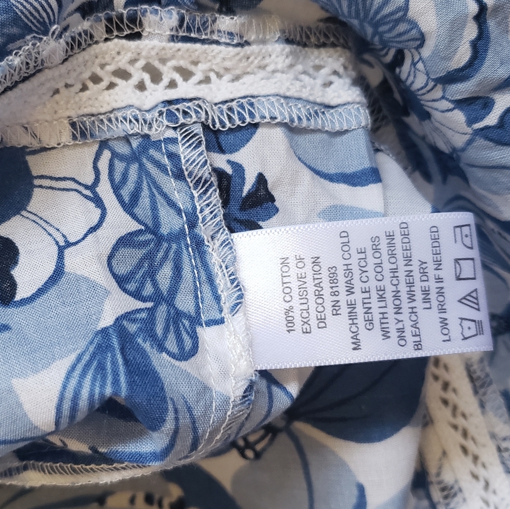 Stunning C.Wonder Tunic Tops. - Picture 13 of 13